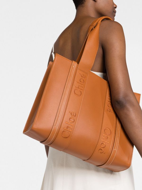 Chloé Brown Woody Medium Leather Tote Bag | Browns Tote Bags