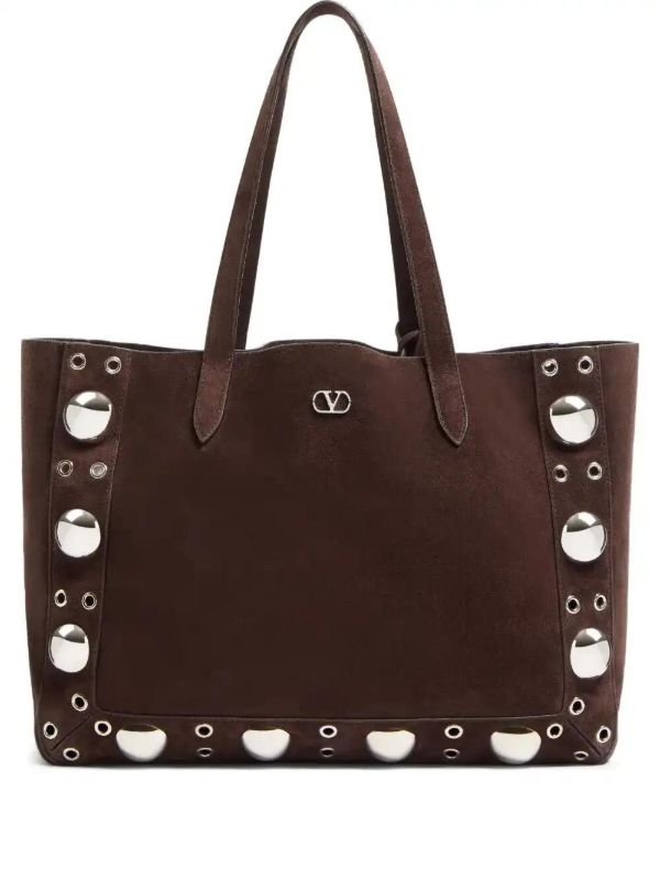 Valentino Garavani medium Nellcôte shoulder bag | Browns Shoulder Bags