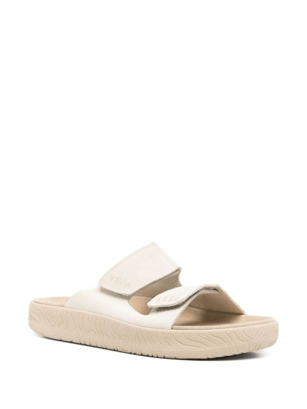 VEJA Etna Slides | Browns Flip Flops & Slides