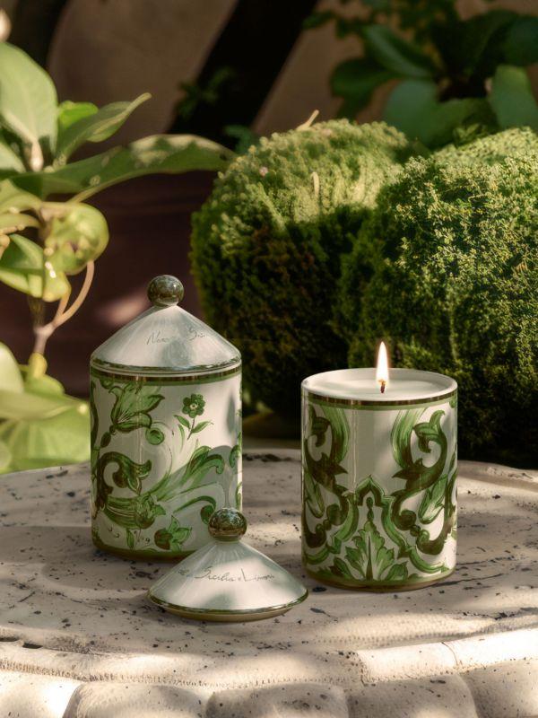 Dolce & Gabbana White Porcelain Scented Candle | Browns Candles