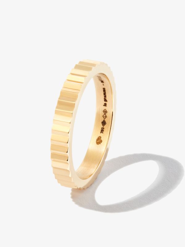 Le Gramme 18K Yellow Gold Le 4g Vertical Guilloché Polished Ring | Browns Rings