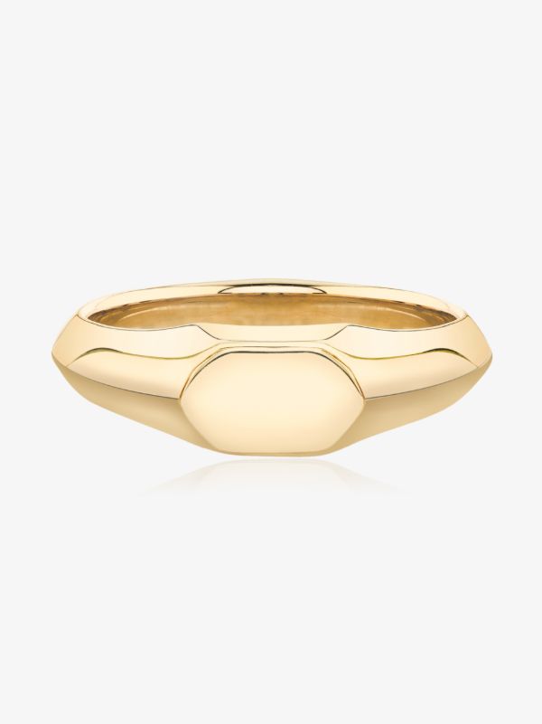 Lizzie Mandler Fine Jewelry 18K yellow gold knife edge signet ring | Browns Rings