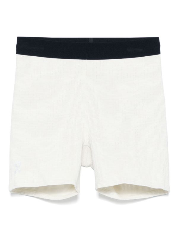 On Running Pace Tights shorts | Browns Running Shorts