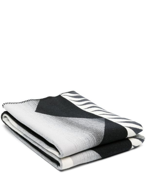 Pendleton Black Nike N7 Jacquard Wool Blanket | Browns Blankets & Throws