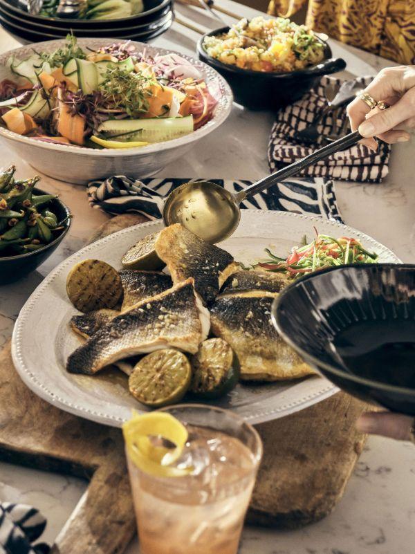 Soho Home White Hillcrest Stoneware Platter | Browns Plates & Bowls