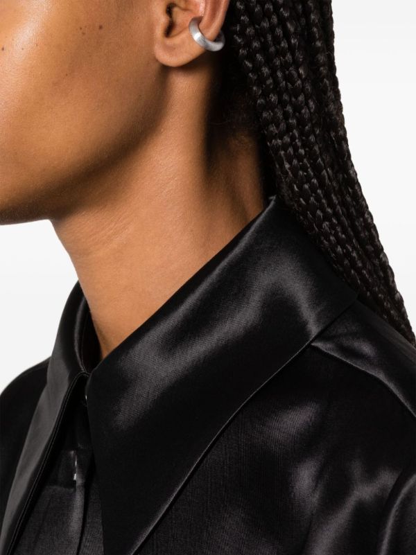 Tom Wood Chunky Satin M Ear Cuff | Browns Earrings