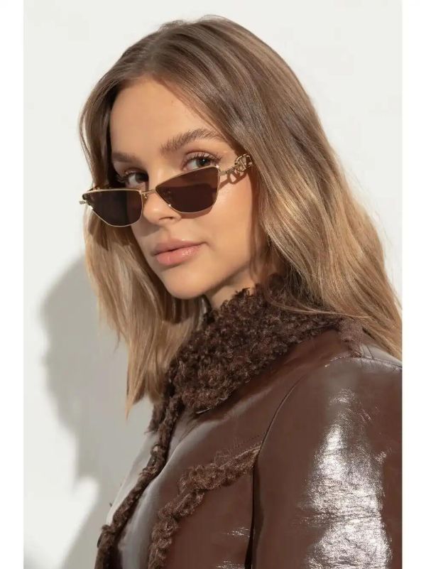 VALENTINO GARAVANI EYEWEAR VLogo Signature Sunglasses | Browns Sunglasses