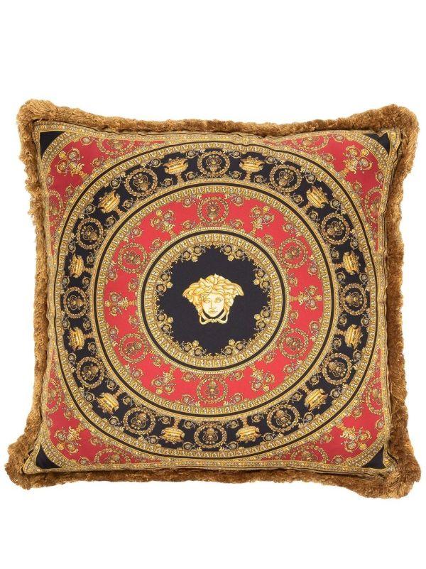 Versace I ♡ Baroque-print cushion | Browns Cushions