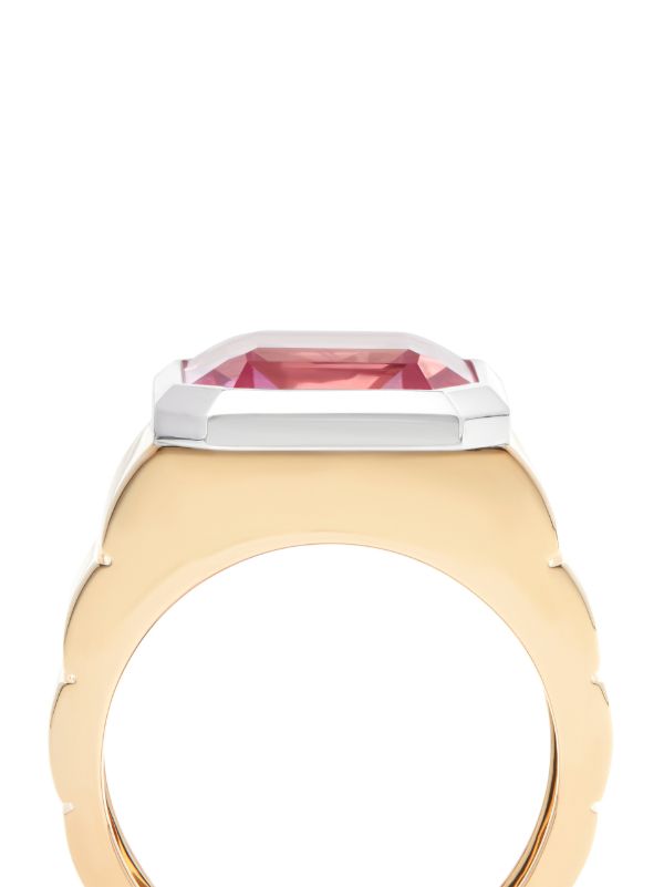 Yvonne Léon 9K Yellow Gold Chevaliere Princesse Corundum Signet Ring | Browns Rings